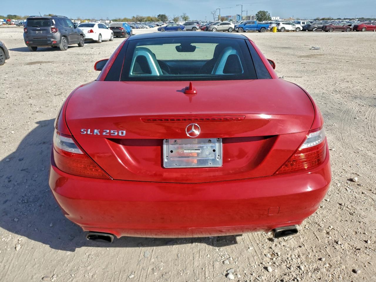 2014 Mercedes-benz Slk 250 Red vin: WDDPK4HA6EF076216