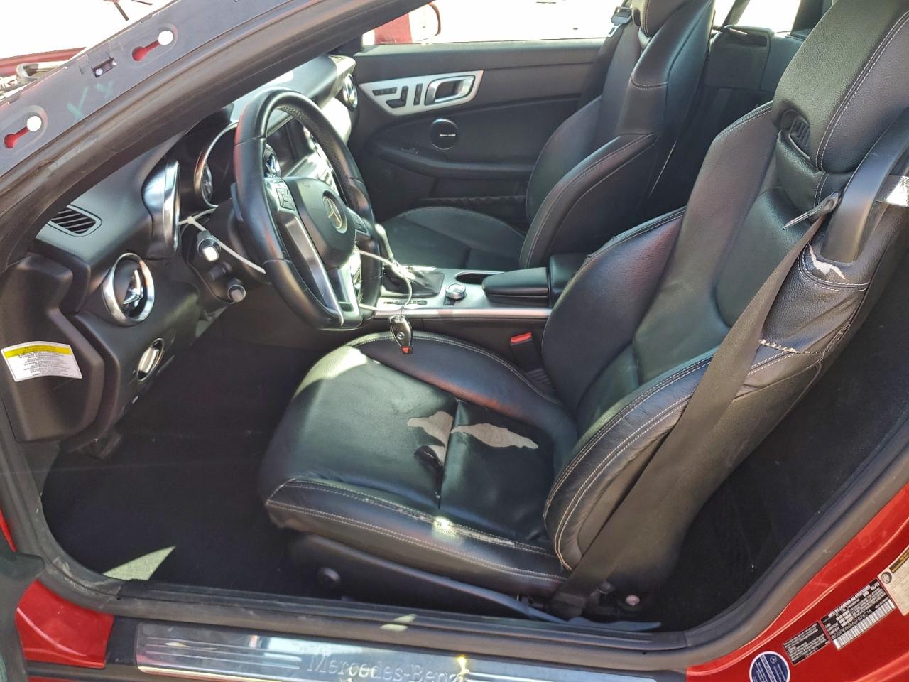 2014 Mercedes-benz Slk 250 Red vin: WDDPK4HA6EF076216