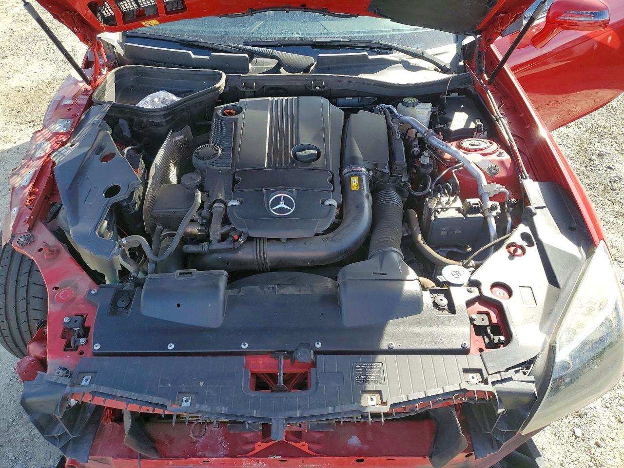 2014 Mercedes Benz Slk 250 Red vin: WDDPK4HA6EF077155