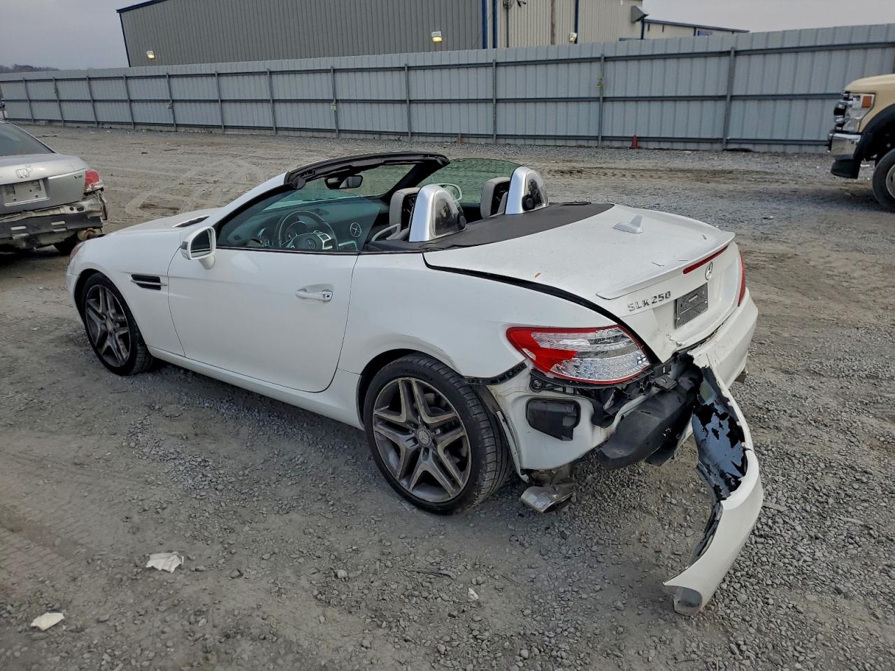 2014 Mercedes-benz Slk 250 Белый vin: WDDPK4HA6EF083554