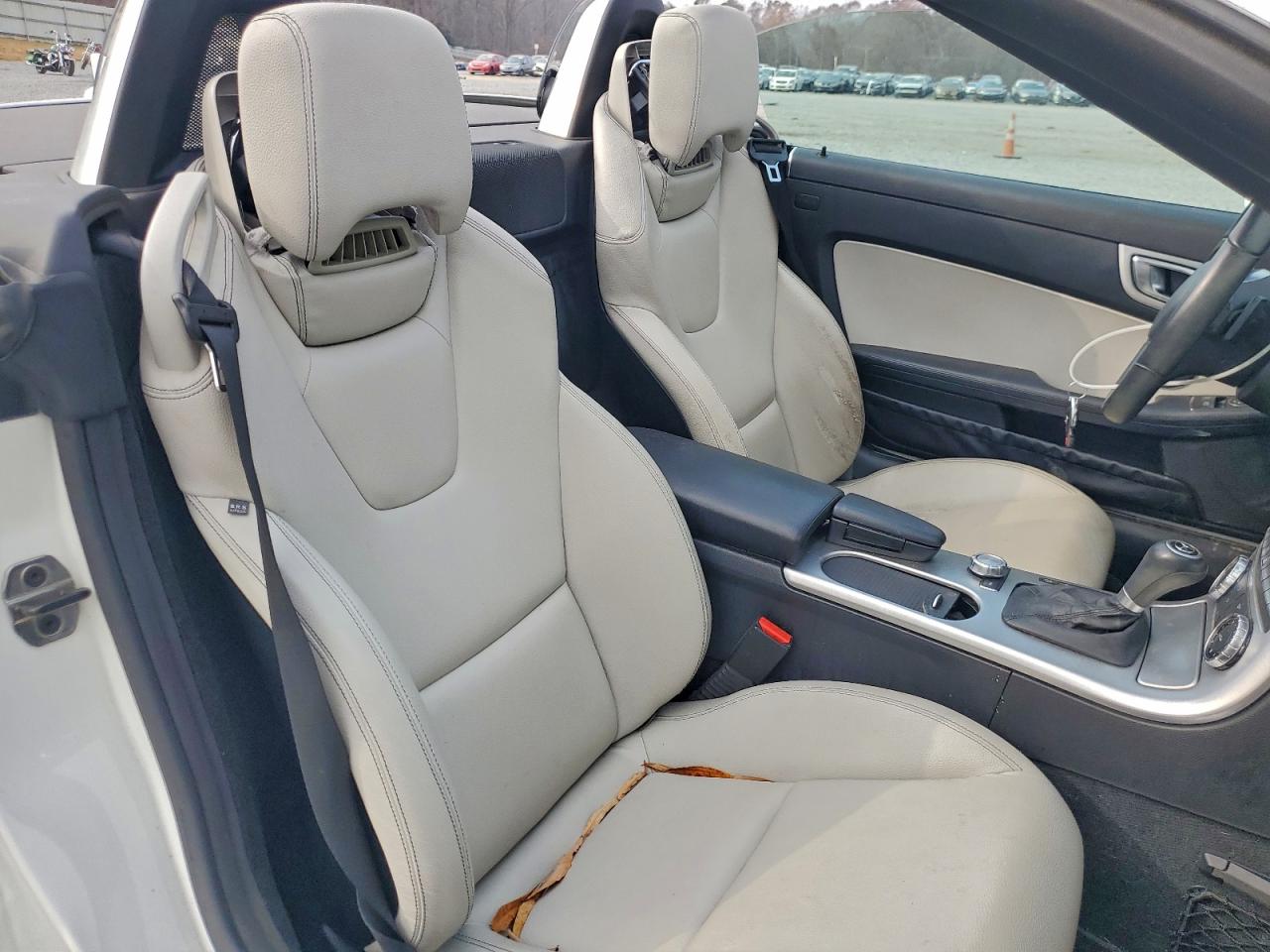 2014 Mercedes-benz Slk 250 Белый vin: WDDPK4HA6EF083554