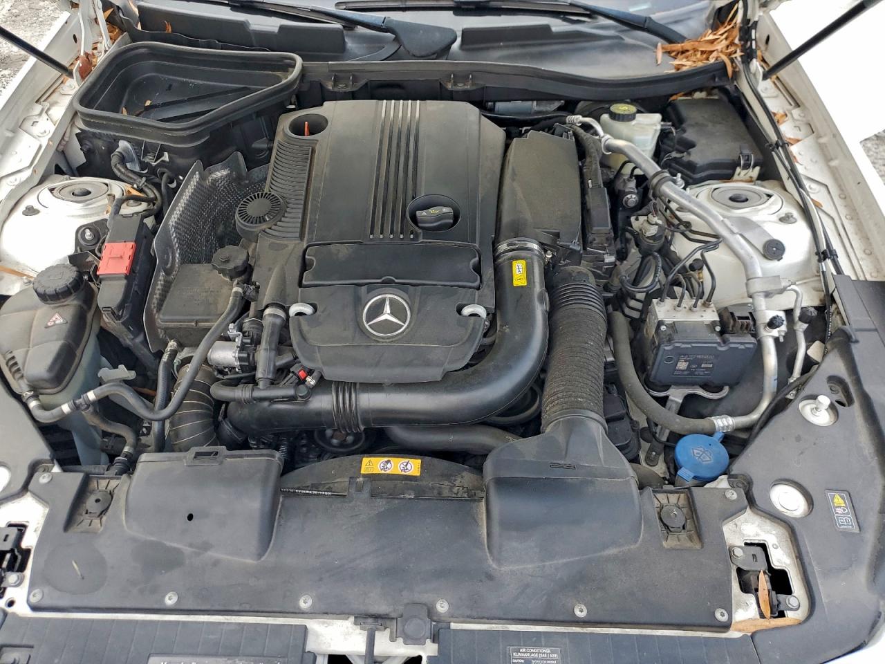 2014 Mercedes-benz Slk 250 Белый vin: WDDPK4HA6EF083554