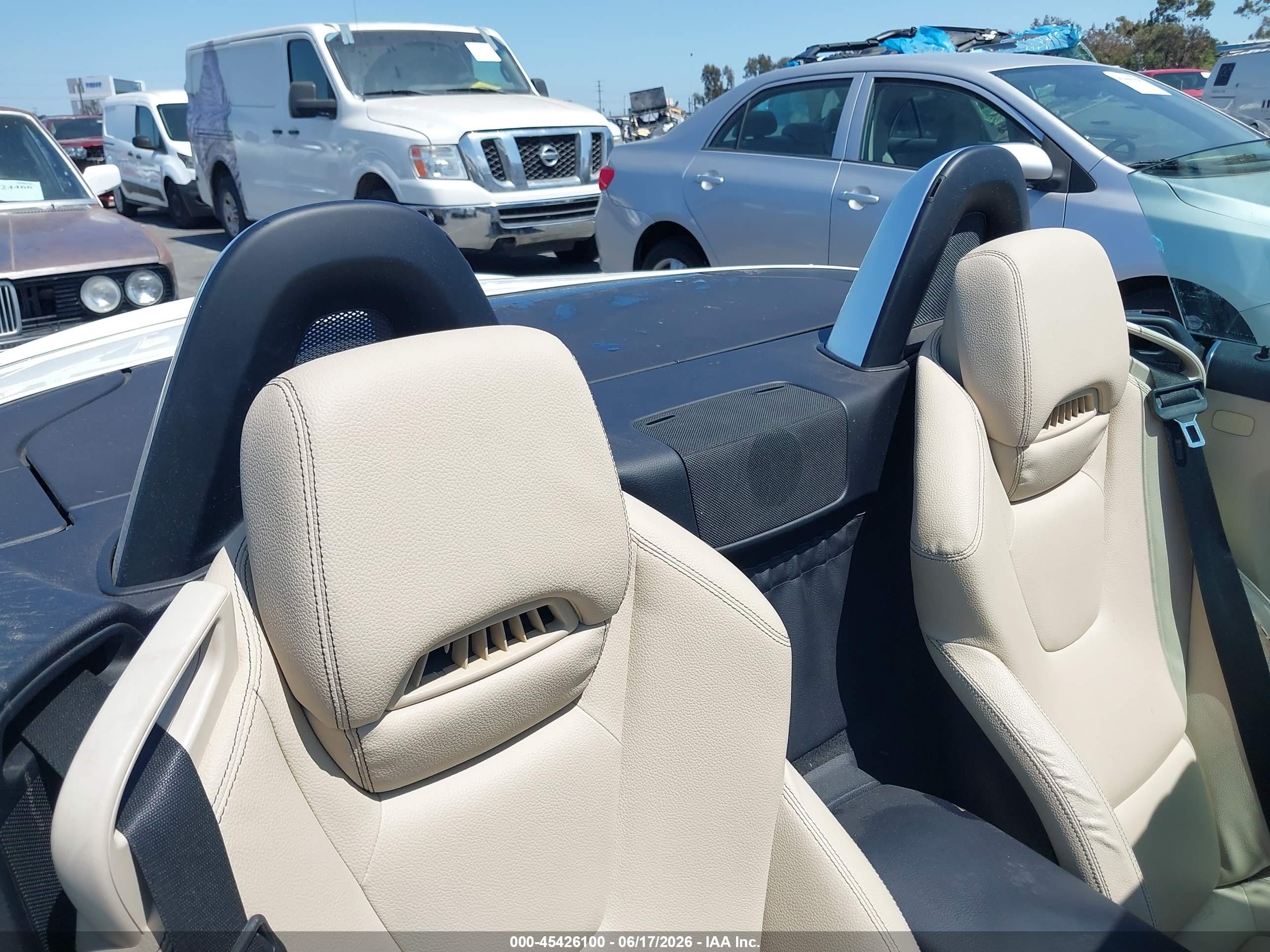 2015 Mercedes-benz Slk 250   Белый vin: WDDPK4HA6FF097441
