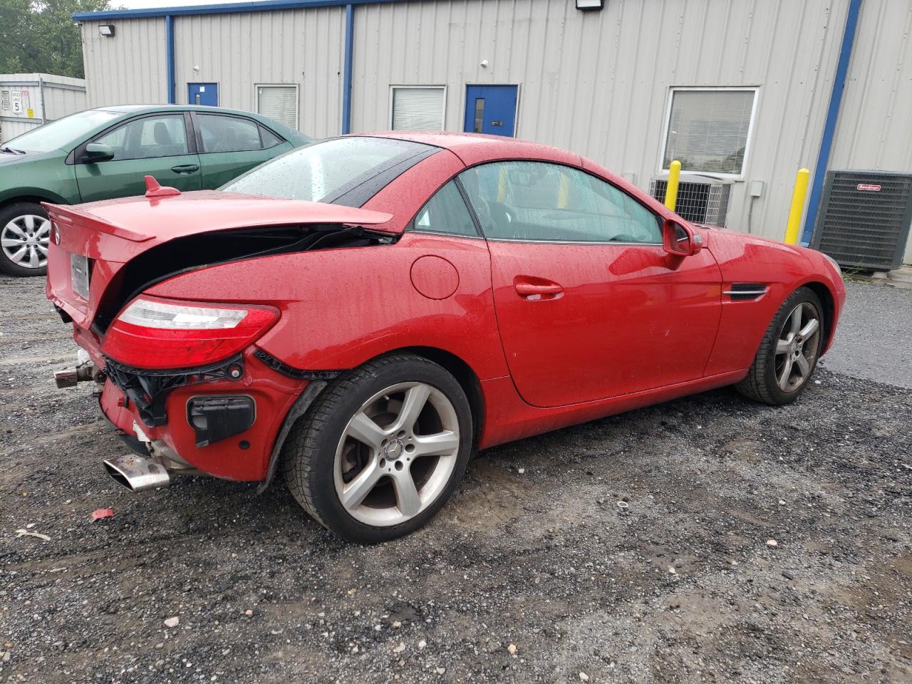 2012 Mercedes-benz Slk 250 Red vin: WDDPK4HA7CF036420
