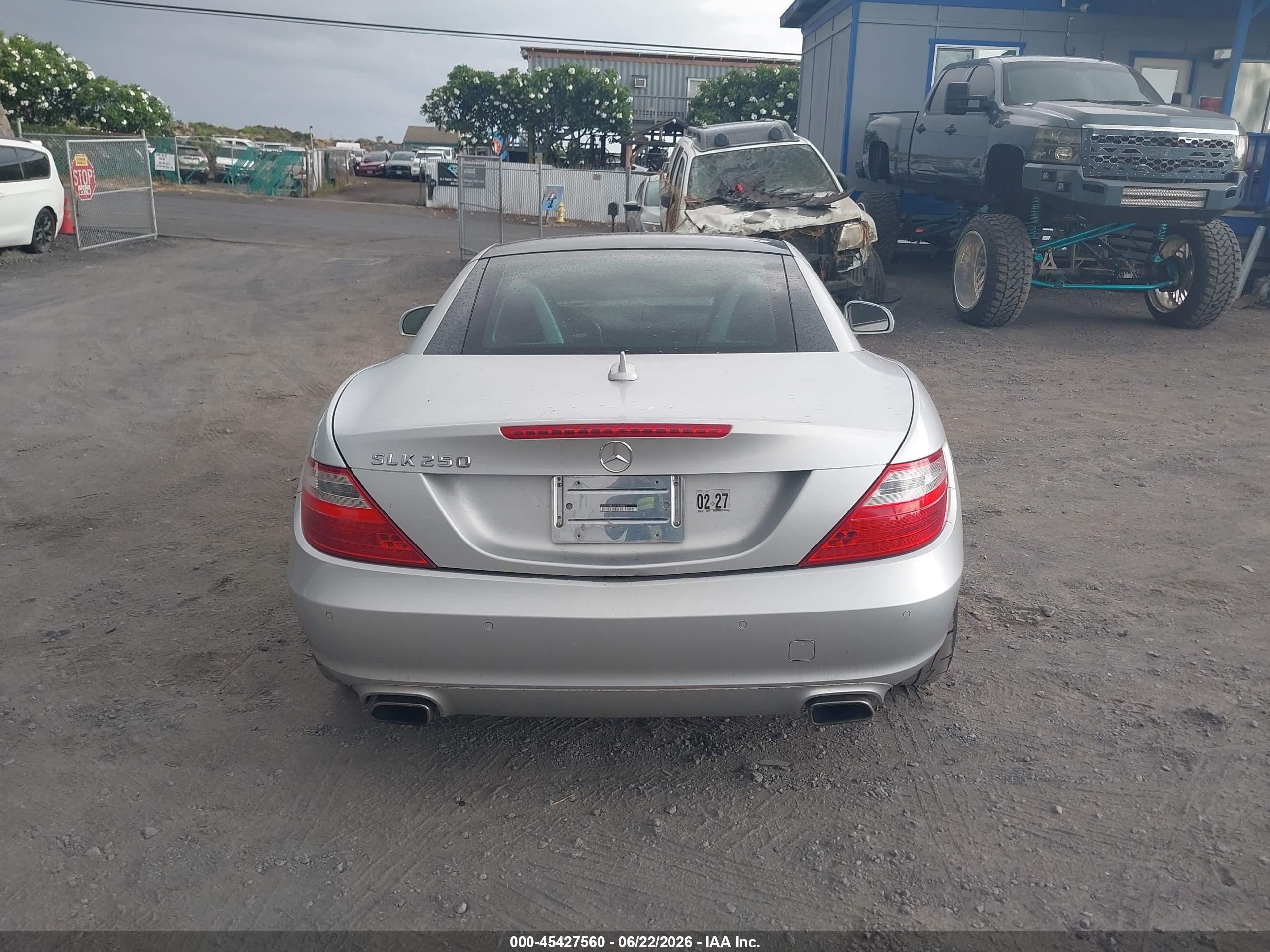 2013 Mercedes-benz Slk 250   Silver vin: WDDPK4HA7DF055986