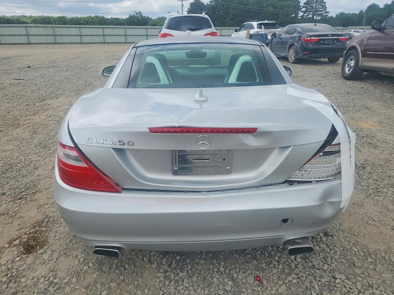 2013 Mercedes-benz Slk 250 Silver vin: WDDPK4HA7DF069175
