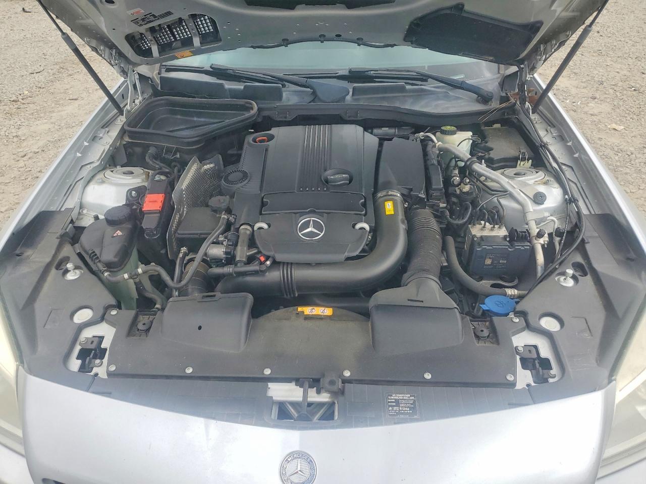 2013 Mercedes-benz Slk 250 Silver vin: WDDPK4HA7DF069175