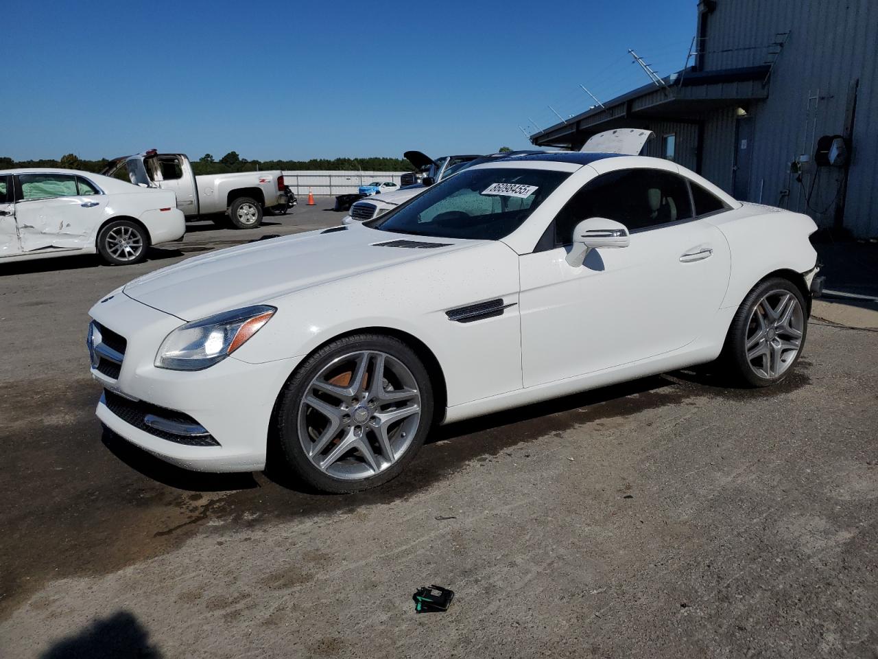 2014 Mercedes-benz Slk 250 White vin: WDDPK4HA7EF079352