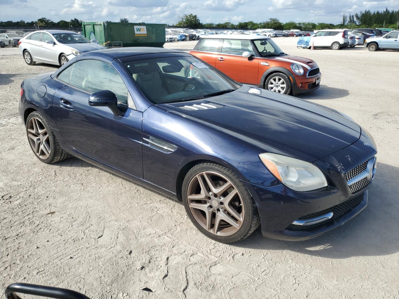 2012 Mercedes-benz Slk 250 Blue vin: WDDPK4HA8CF035406