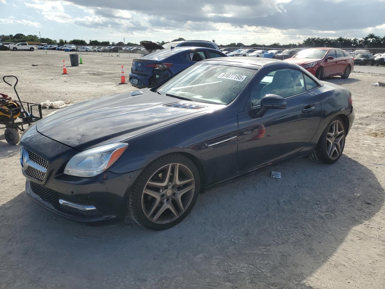 2012 Mercedes-benz Slk 250 Blue vin: WDDPK4HA8CF035406