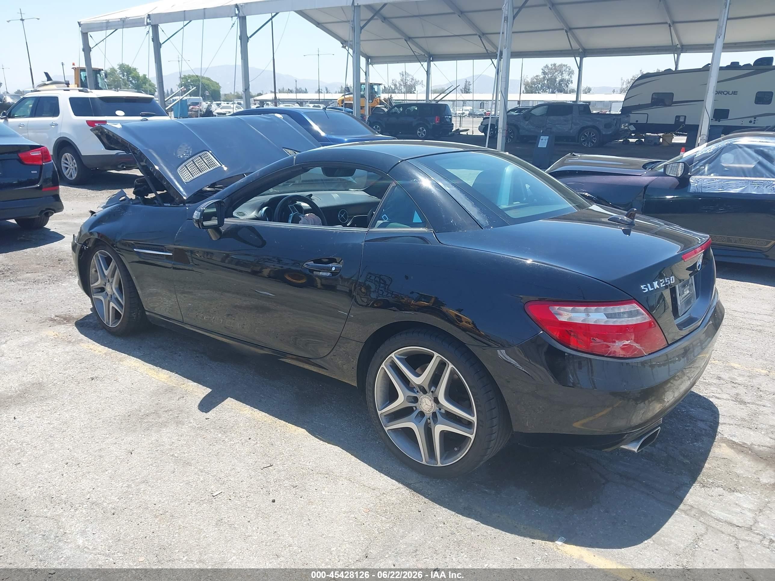 2013 Mercedes-benz Slk 250   Black vin: WDDPK4HA8DF057097