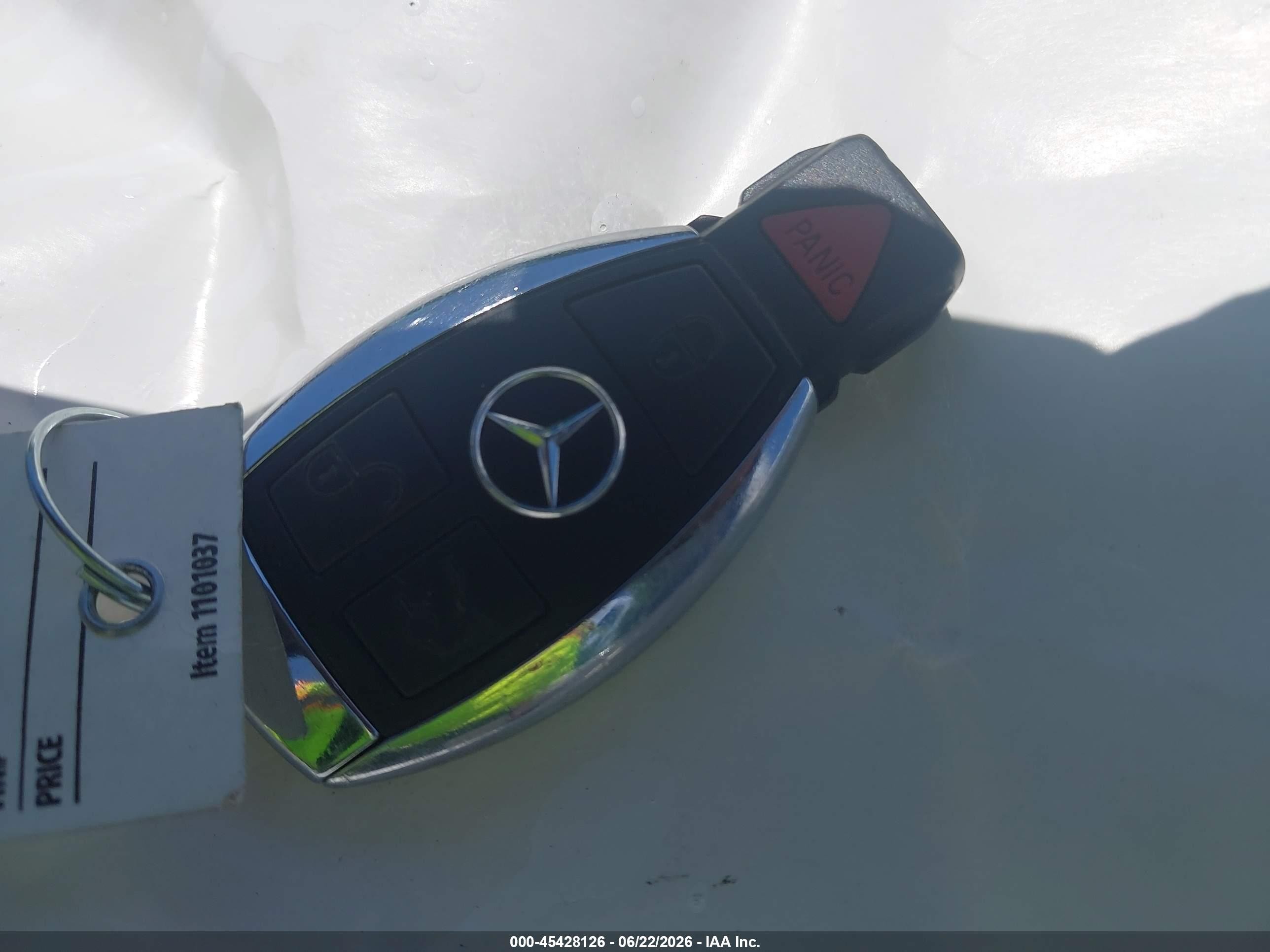 2013 Mercedes-benz Slk 250   Black vin: WDDPK4HA8DF057097