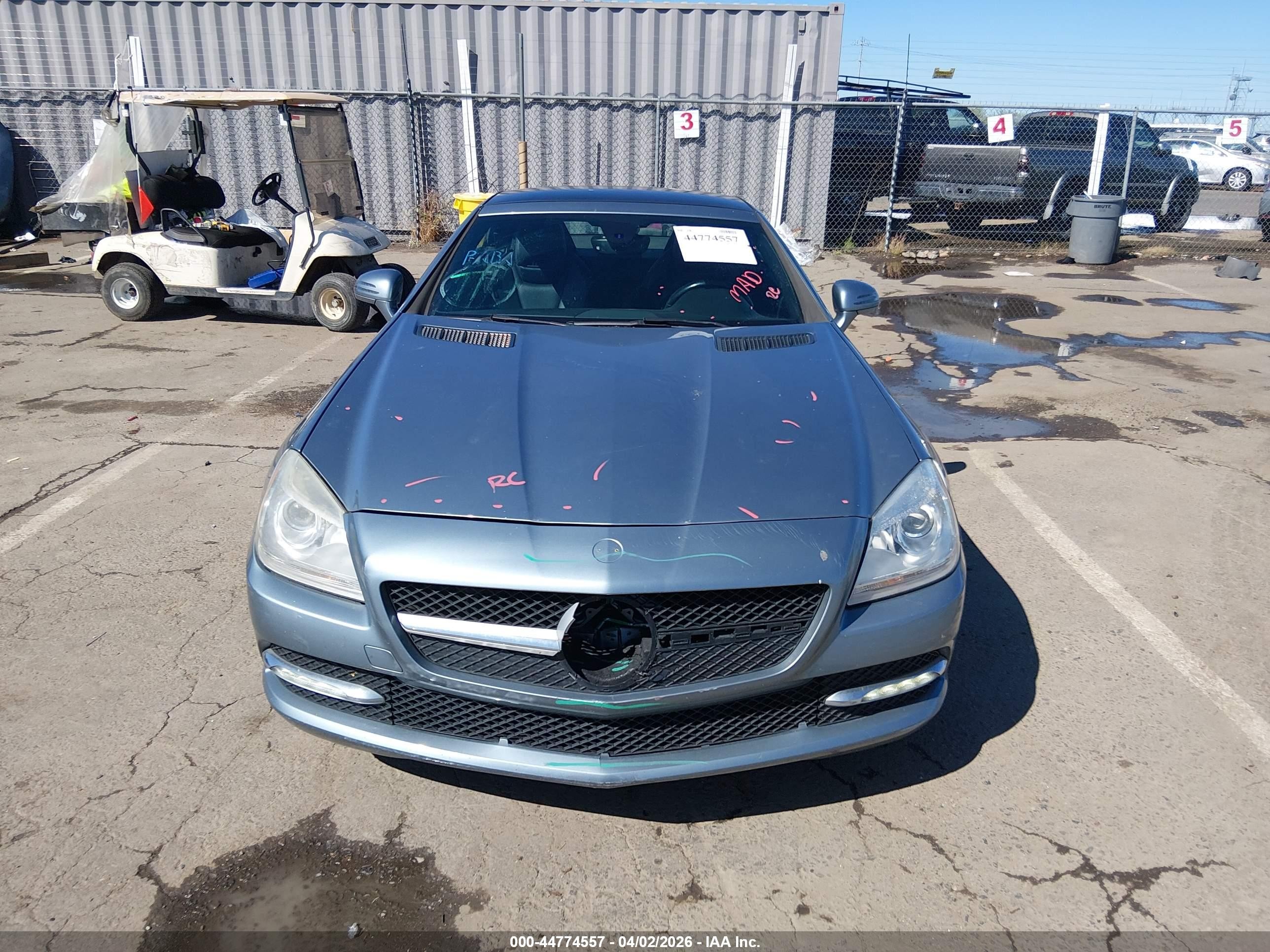 2013 Mercedes-benz Slk 250   Blue vin: WDDPK4HA8DF073865