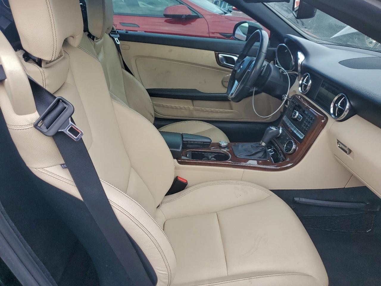 2014 Mercedes-benz Slk 250 Black vin: WDDPK4HA8EF079019