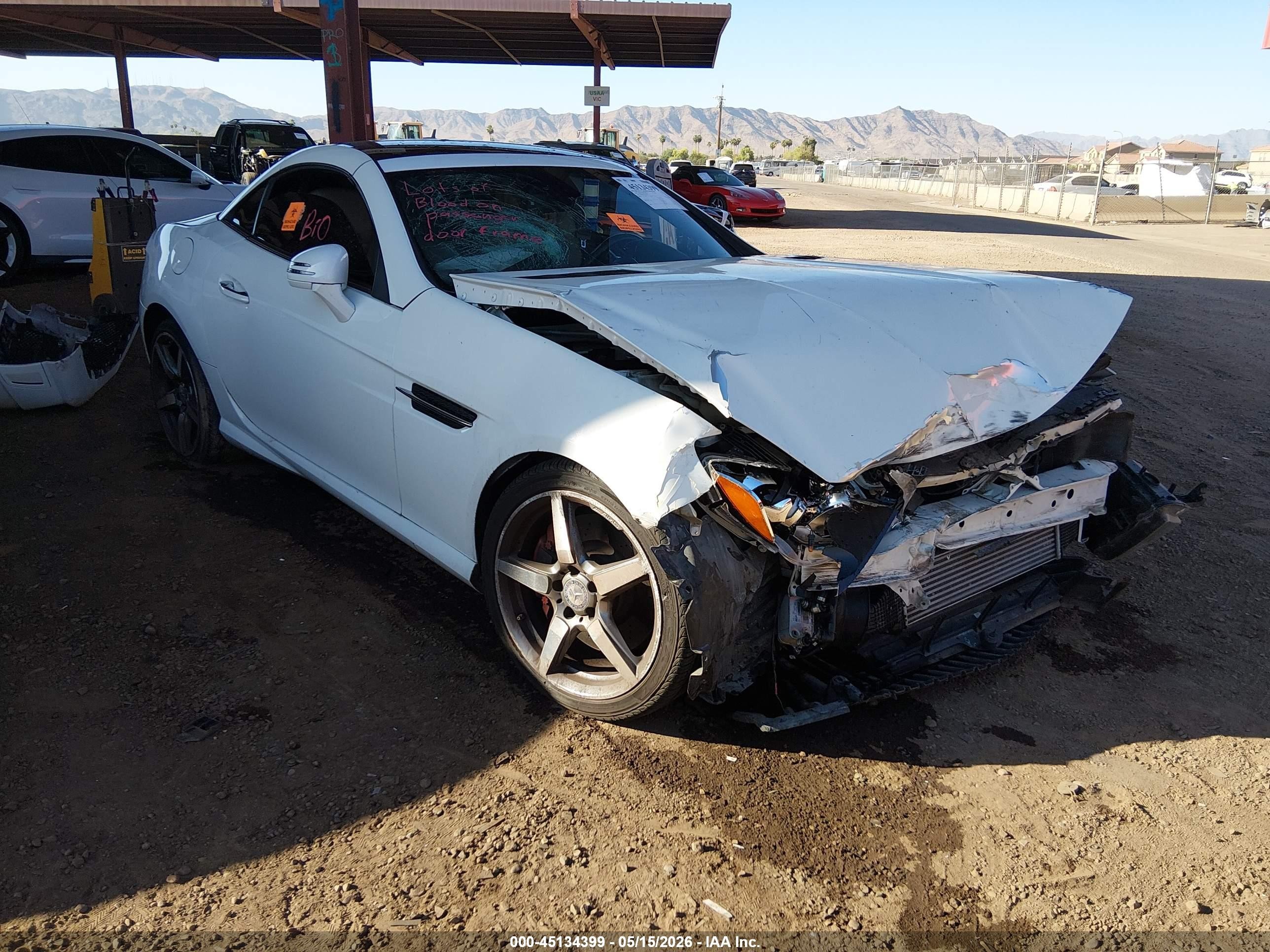 2015 Mercedes-benz Slk 250   White vin: WDDPK4HA8FF106852