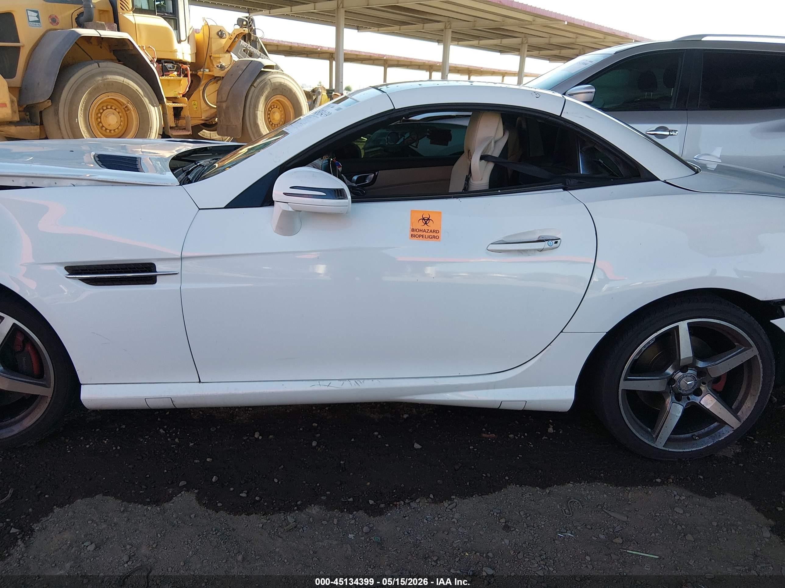 2015 Mercedes-benz Slk 250   White vin: WDDPK4HA8FF106852