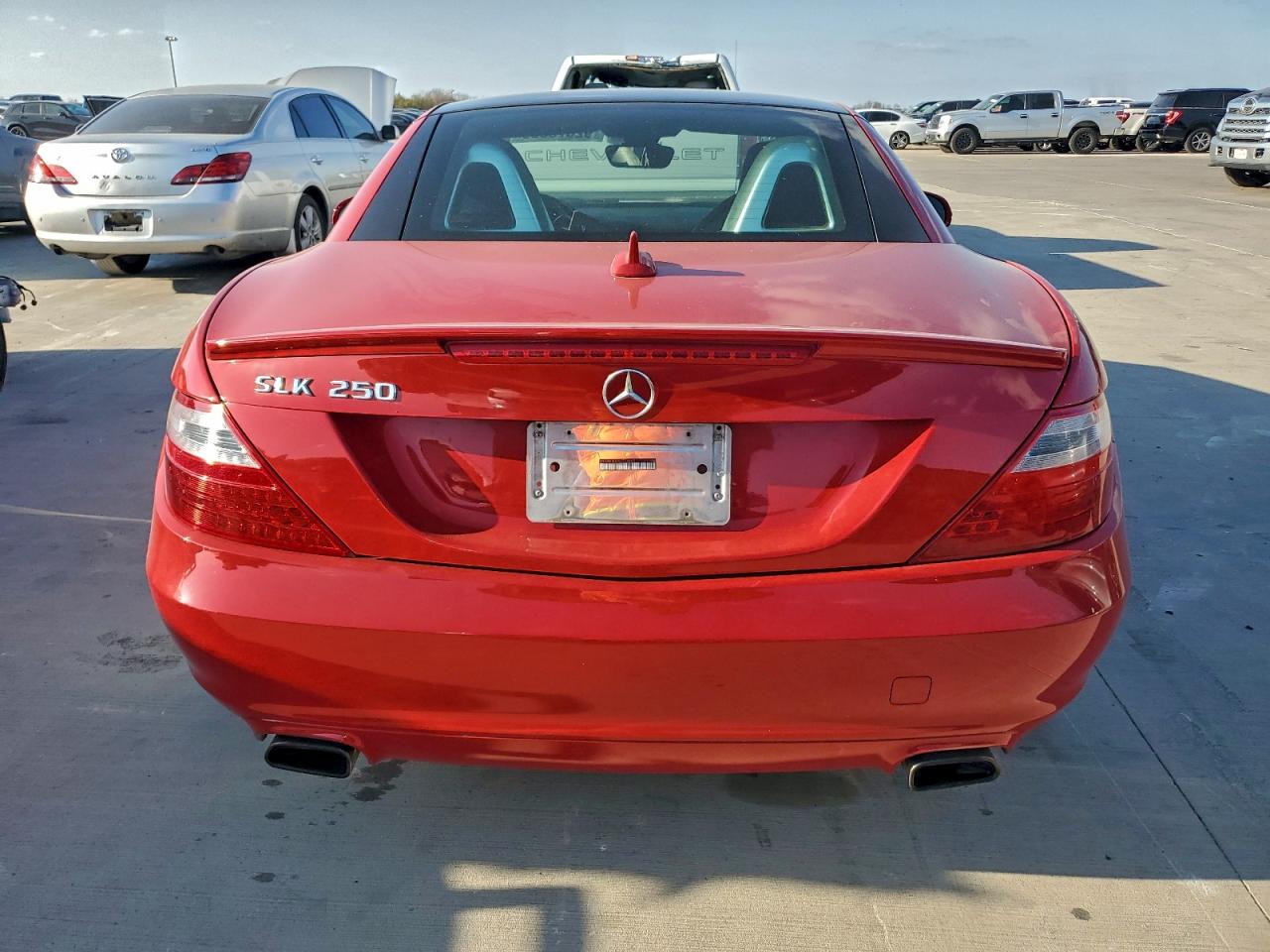 2012 Mercedes-benz Slk 250 Red vin: WDDPK4HA9CF046091