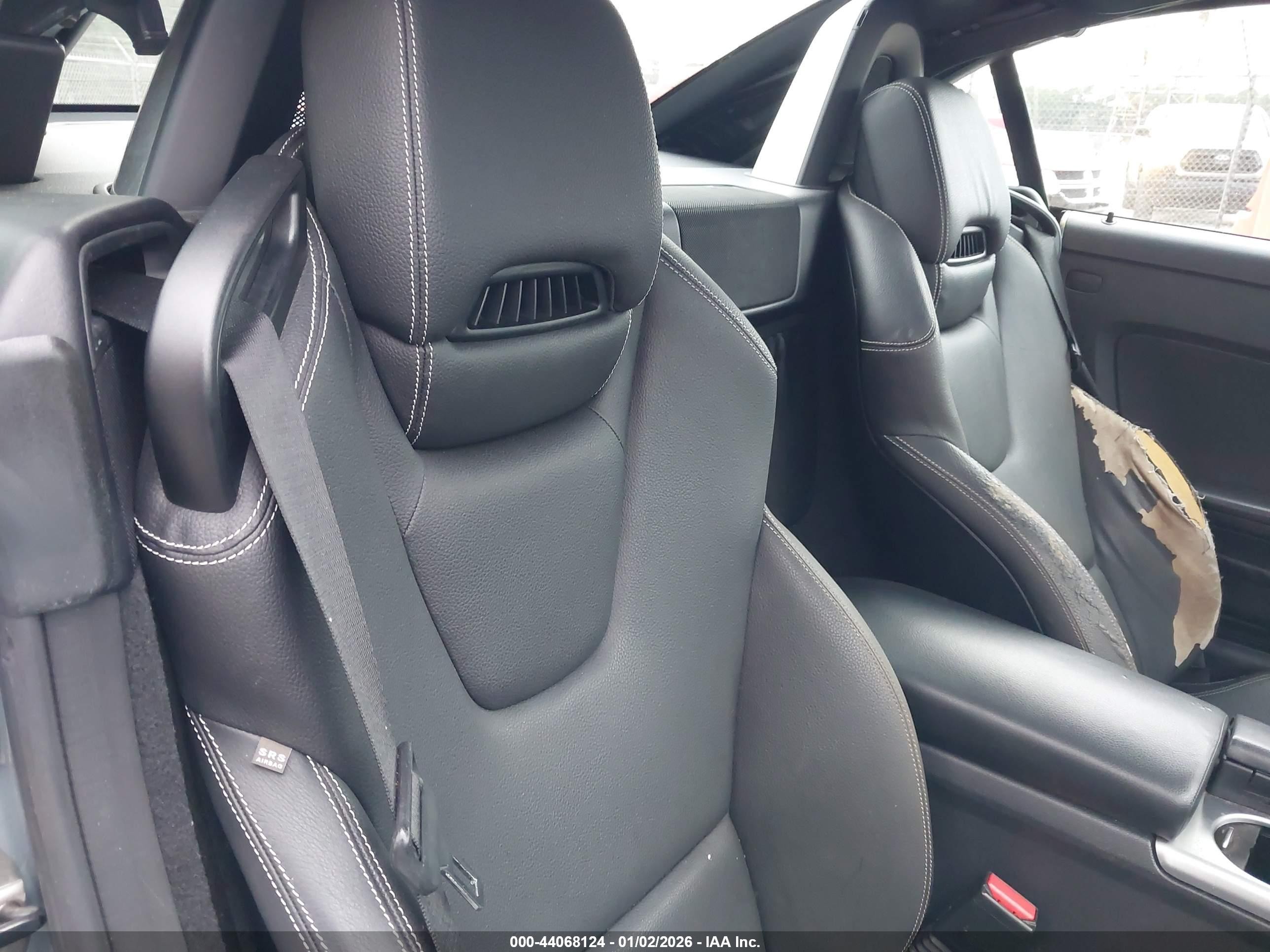 2013 Mercedes-benz Slk 250   Light Blue vin: WDDPK4HA9DF058565
