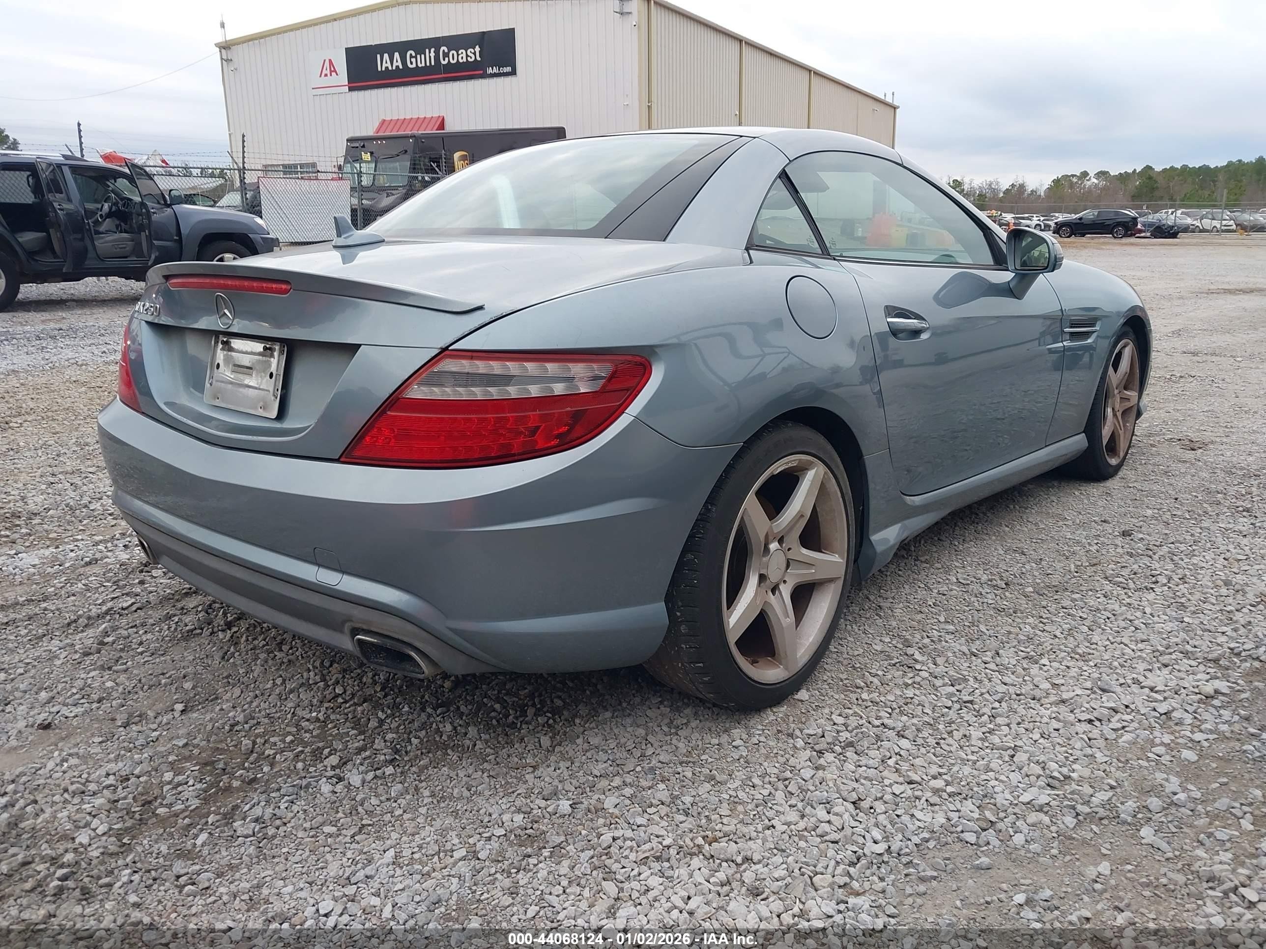 2013 Mercedes-benz Slk 250   Light Blue vin: WDDPK4HA9DF058565
