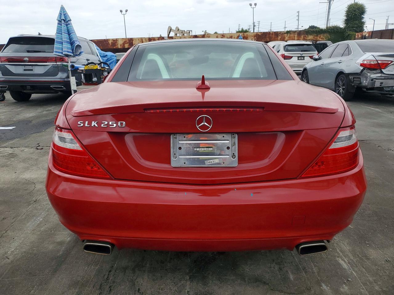 2014 Mercedes-benz Slk 250 Red vin: WDDPK4HA9EF079966
