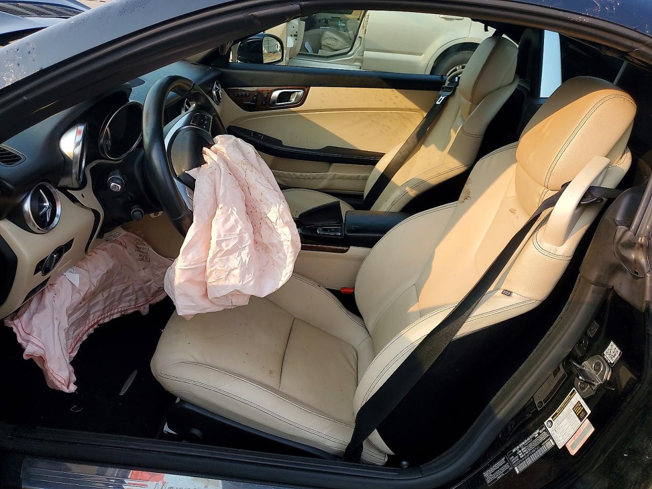2015 Mercedes-benz Slk 250 Black vin: WDDPK4HA9FF098762