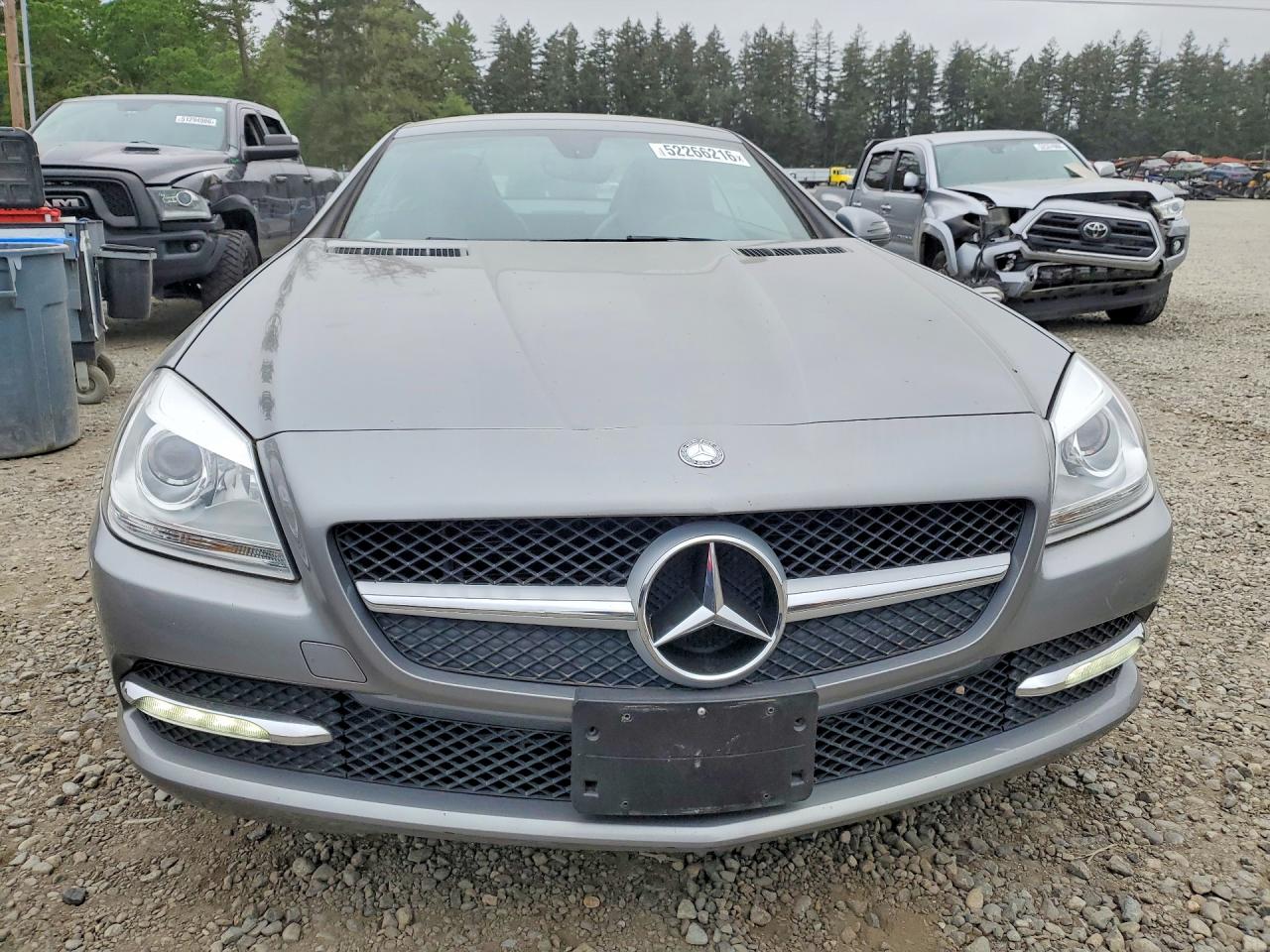 2012 Mercedes-benz Slk 250 Silver vin: WDDPK4HAXCF036248