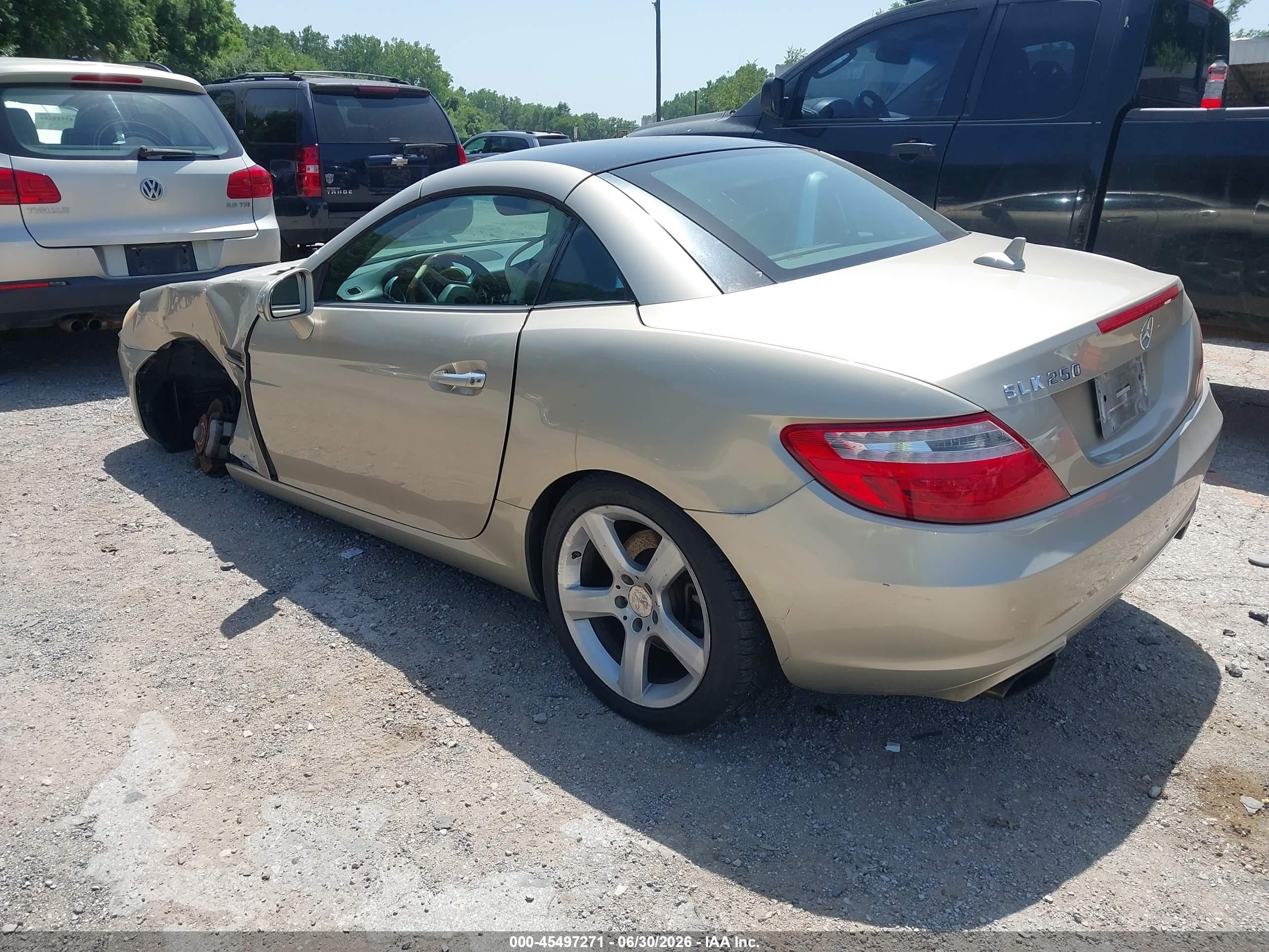 2012 Mercedes-benz Slk 250 Gold vin: WDDPK4HAXCF038811