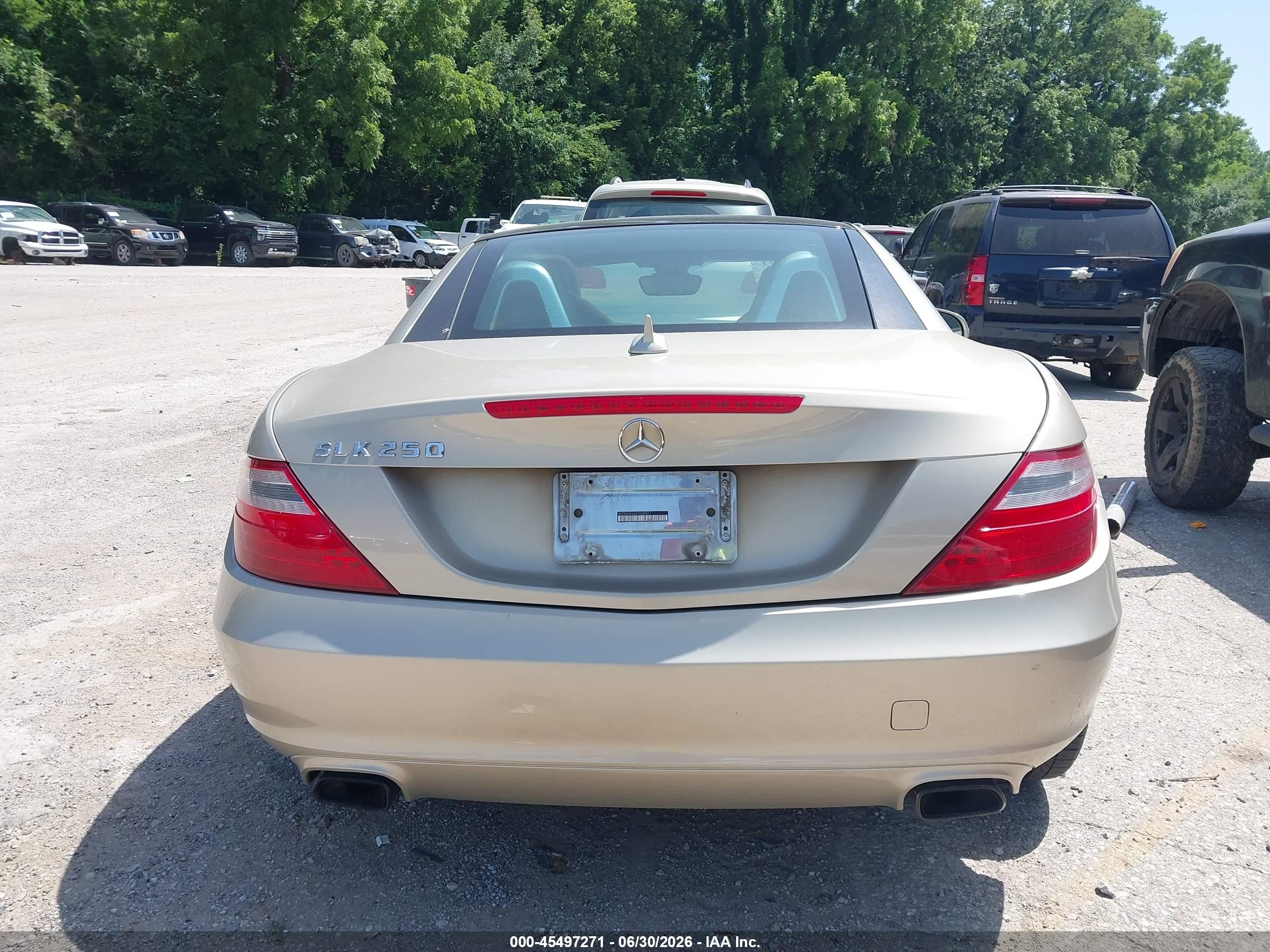 2012 Mercedes-benz Slk 250 Gold vin: WDDPK4HAXCF038811