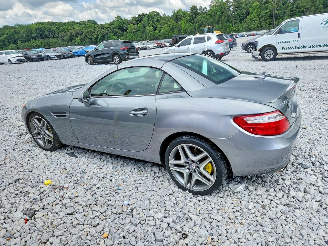 2012 Mercedes-benz Slk 250 Серебряный vin: WDDPK4HAXCF041661