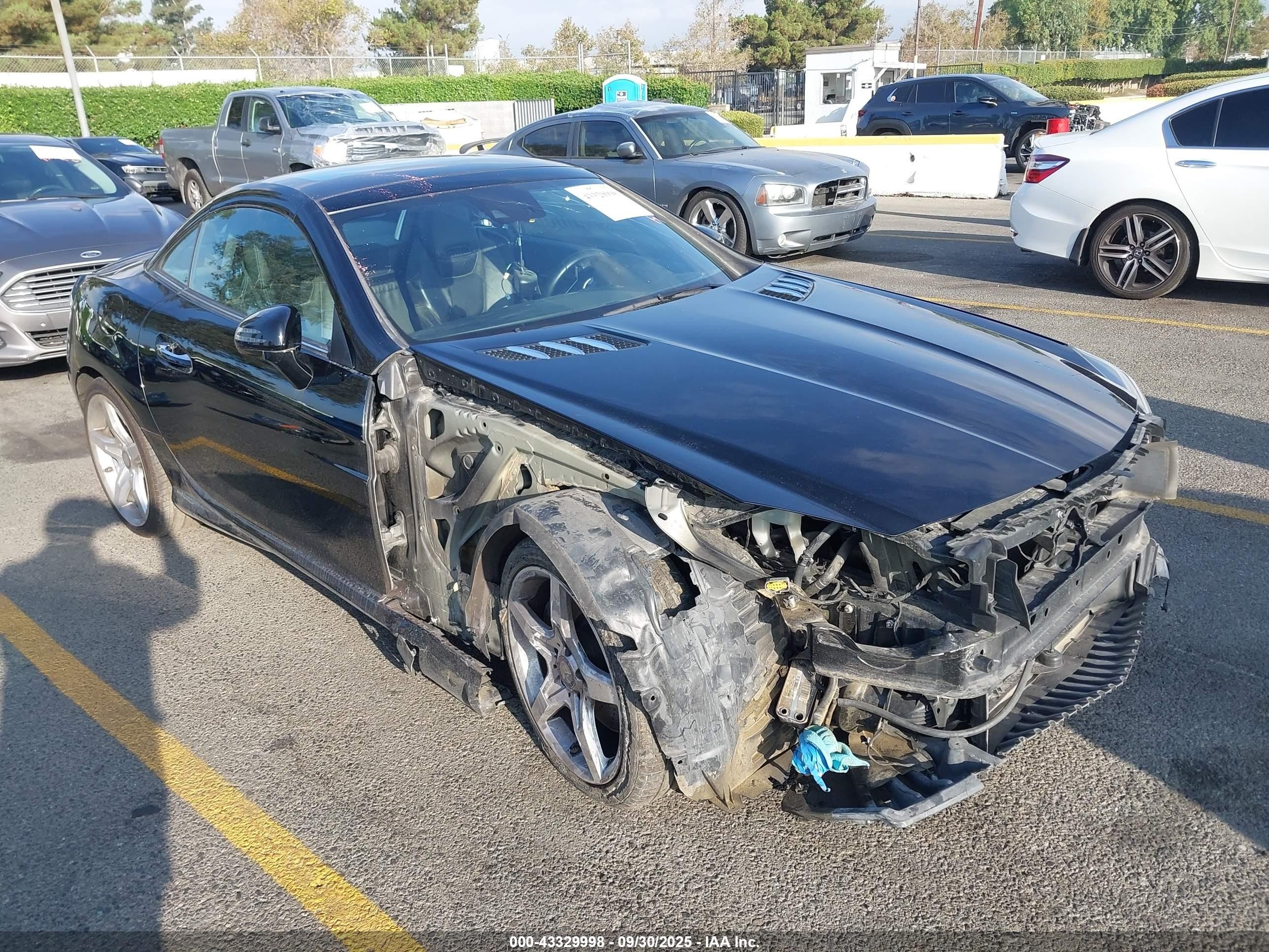 2013 Mercedes-benz Slk 250   Black vin: WDDPK4HAXDF054119