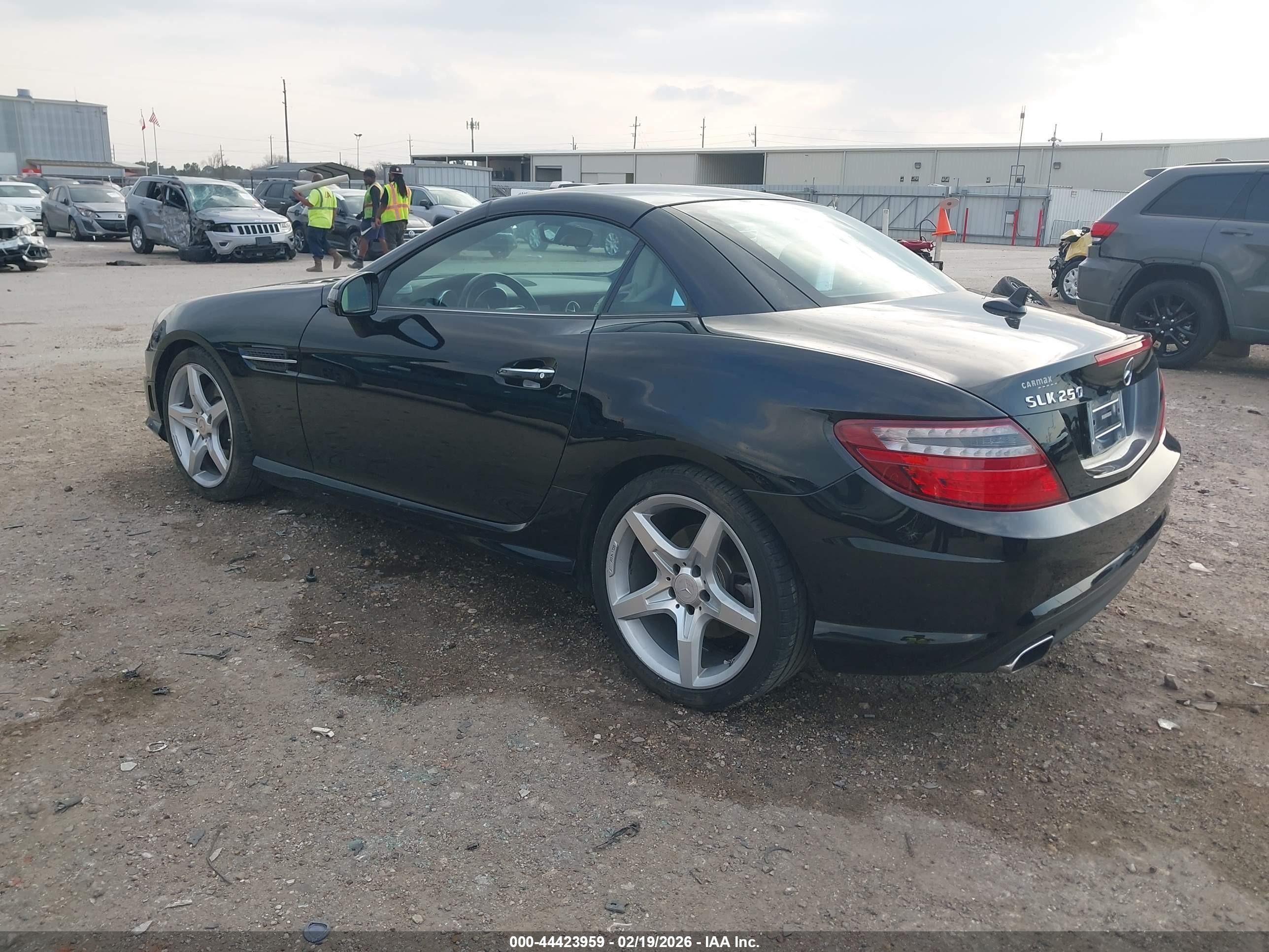 2014 Mercedes-benz Slk 250   Черный vin: WDDPK4HAXEF080172