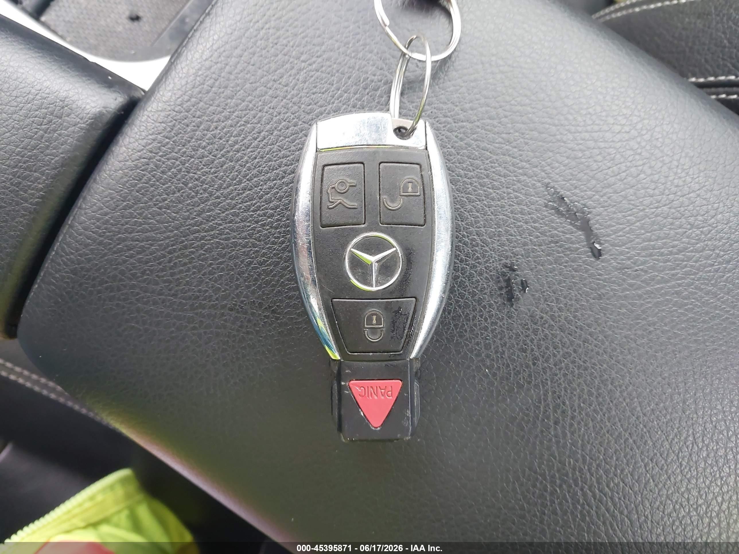 2012 Mercedes-benz Slk 350   Серый vin: WDDPK5HA0CF009243