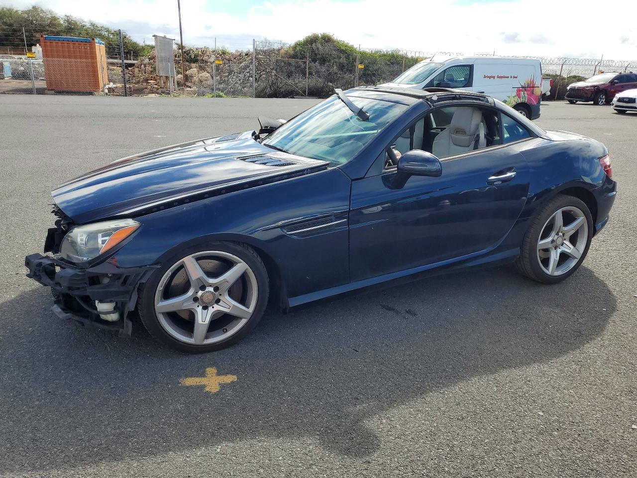 2012 Mercedes-benz Slk 350 Blue vin: WDDPK5HA0CF033770