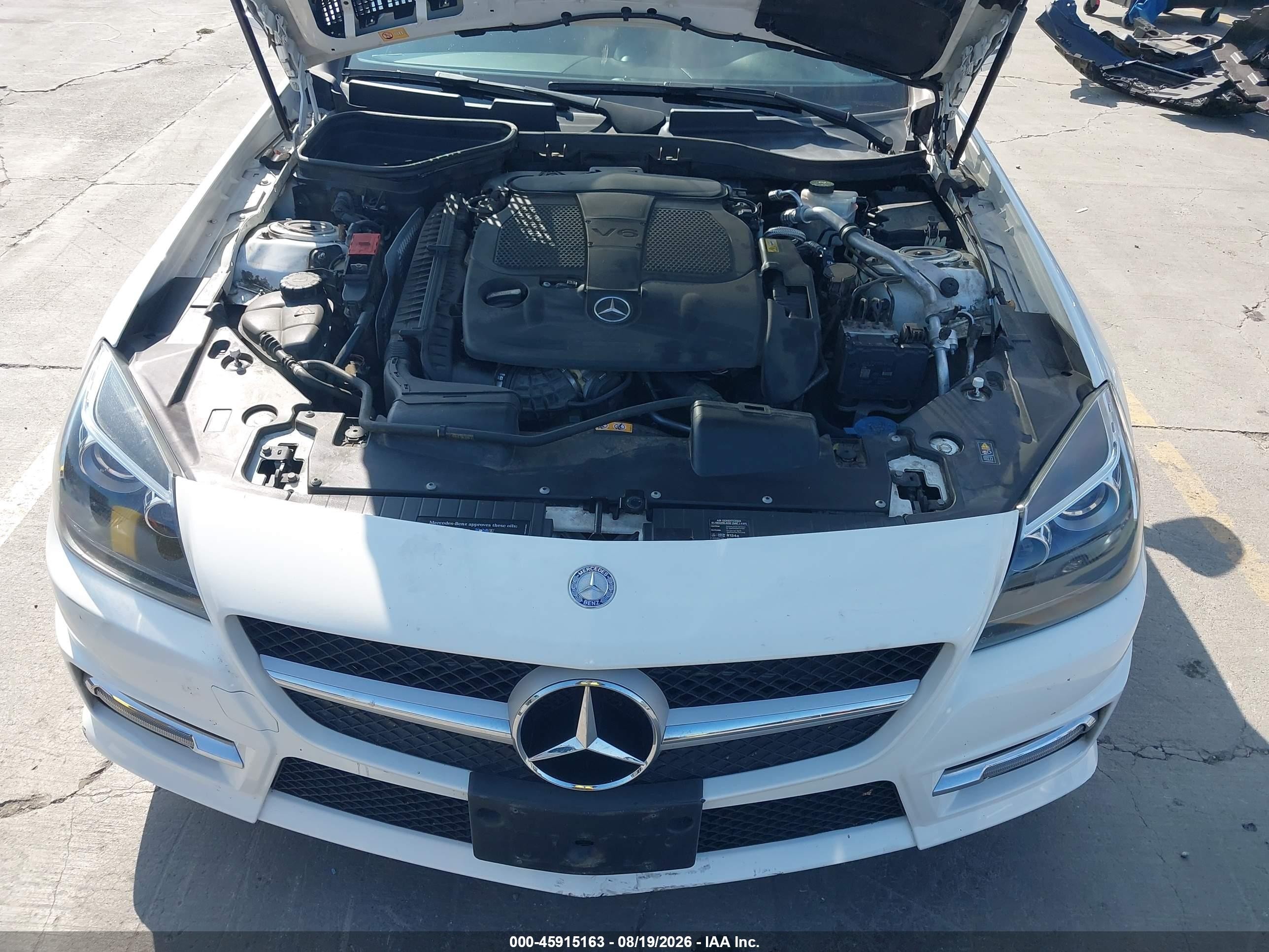 2014 Mercedes-benz Slk 350   Белый vin: WDDPK5HA0EF085502