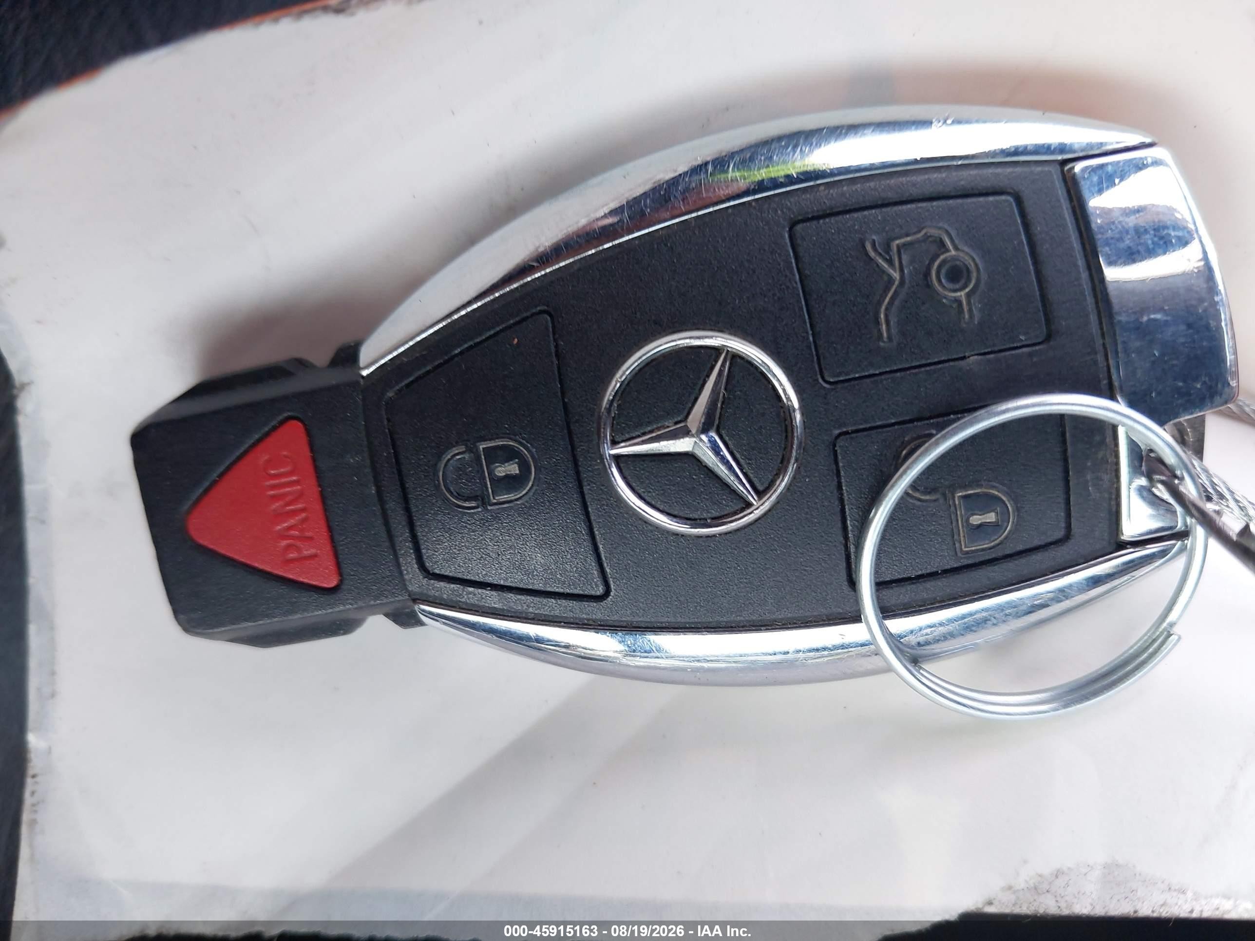 2014 Mercedes-benz Slk 350   Белый vin: WDDPK5HA0EF085502