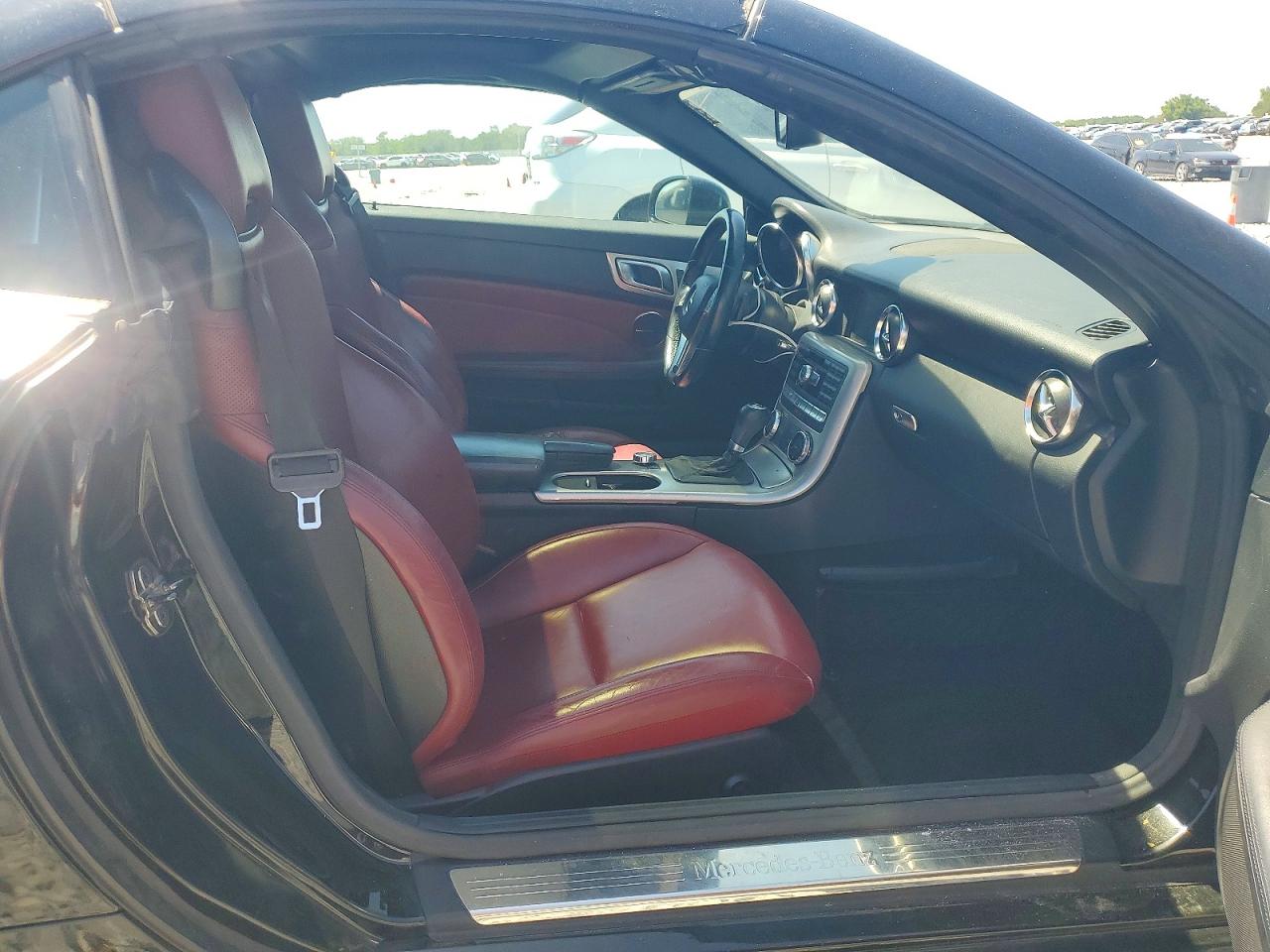 2012 Mercedes-benz Slk 350 Black vin: WDDPK5HA1CF038332