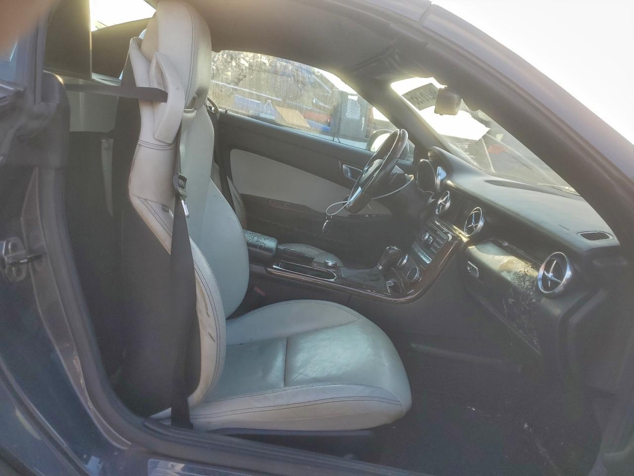 2012 Mercedes-benz Slk 350 Серый vin: WDDPK5HA2CF010247
