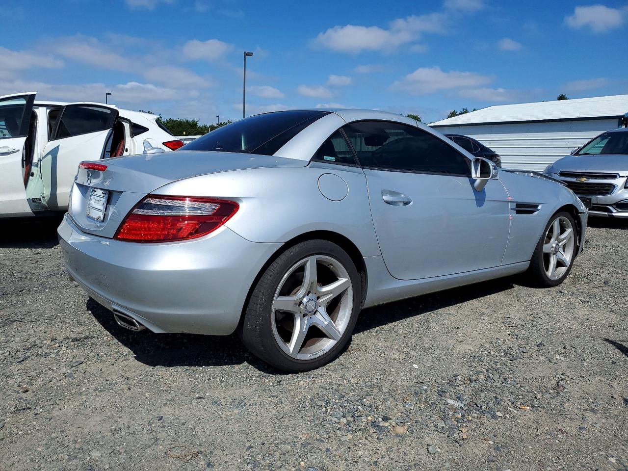 2012 Mercedes-benz Slk 350 Silver vin: WDDPK5HA2CF028750