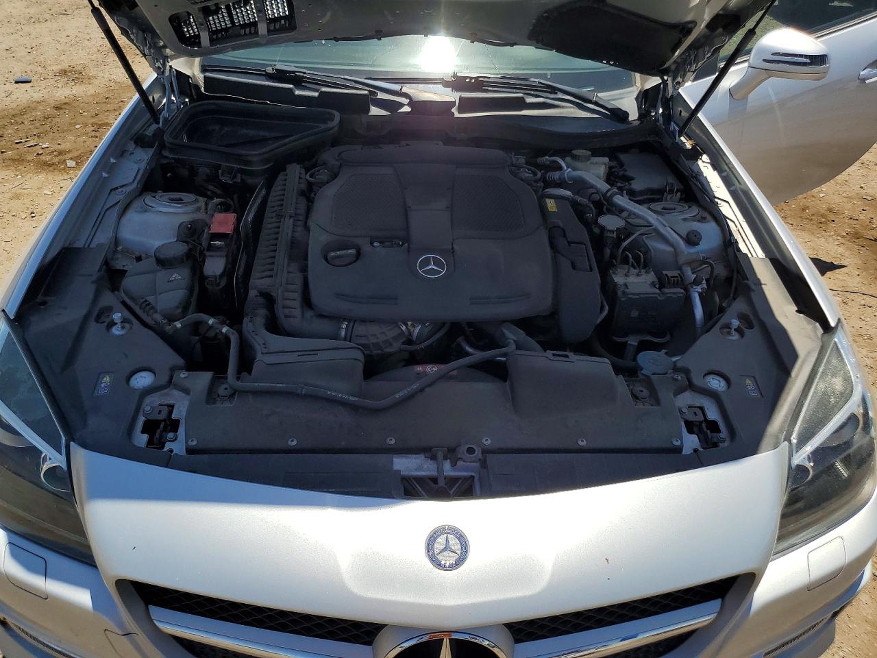 2012 Mercedes-benz Slk 350 Silver vin: WDDPK5HA3CF012296