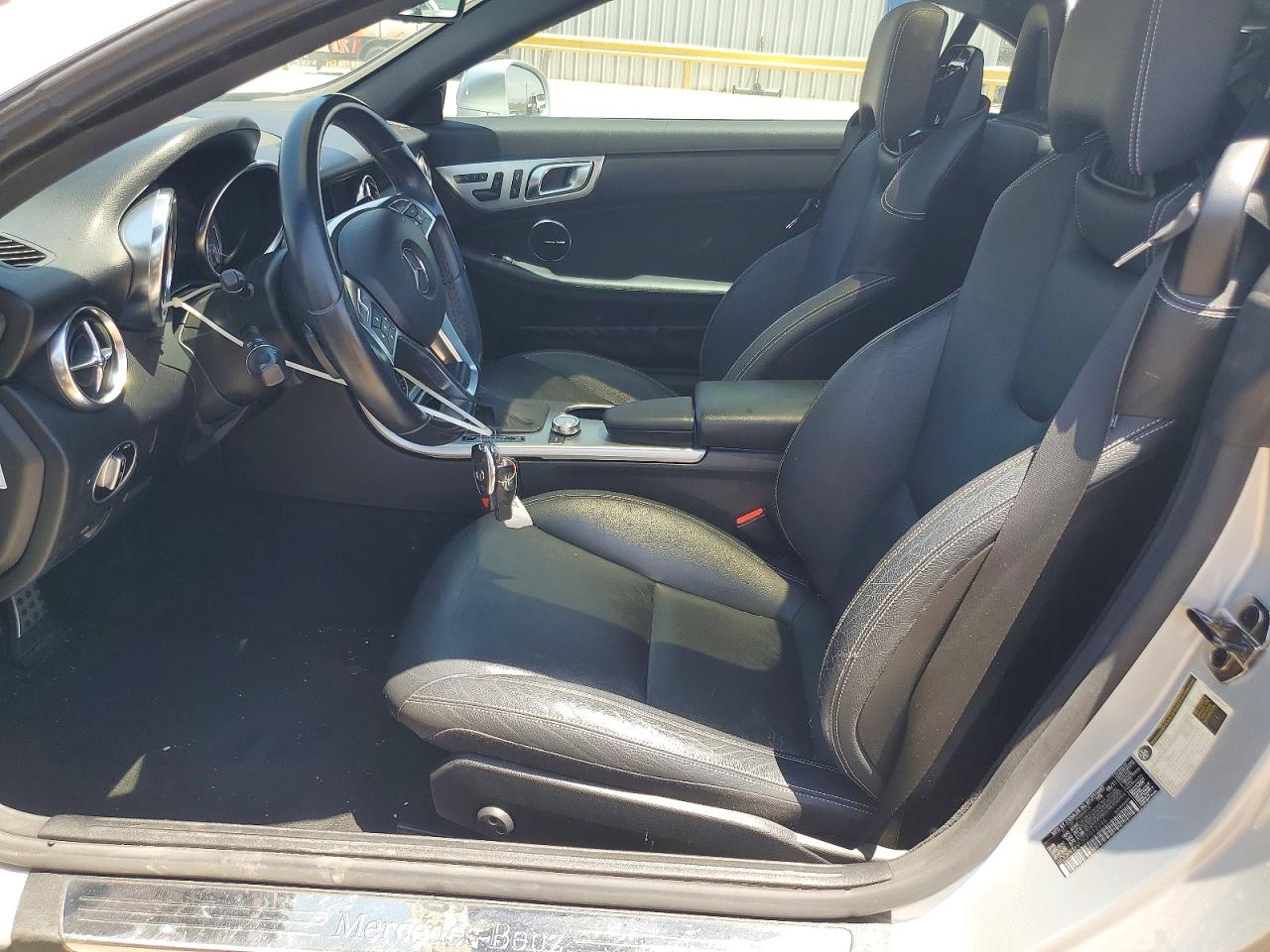 2012 Mercedes-benz Slk 350 Silver vin: WDDPK5HA3CF012296