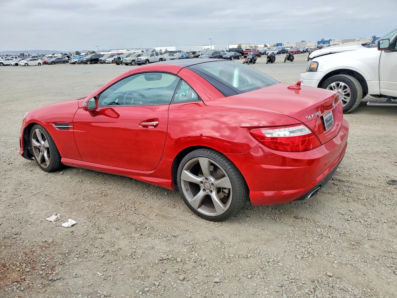 2015 Mercedes-benz Slk 350 Red vin: WDDPK5HA3FF099282