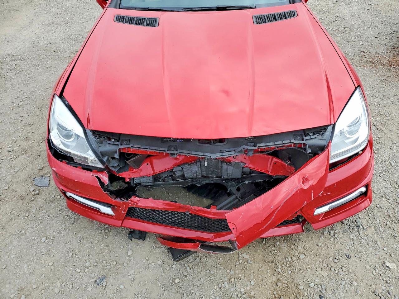 2015 Mercedes-benz Slk 350 Red vin: WDDPK5HA3FF099282