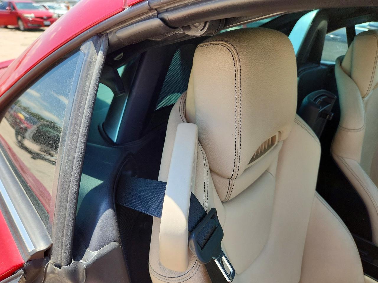 2015 Mercedes-benz Slk 350 Red vin: WDDPK5HA3FF103475