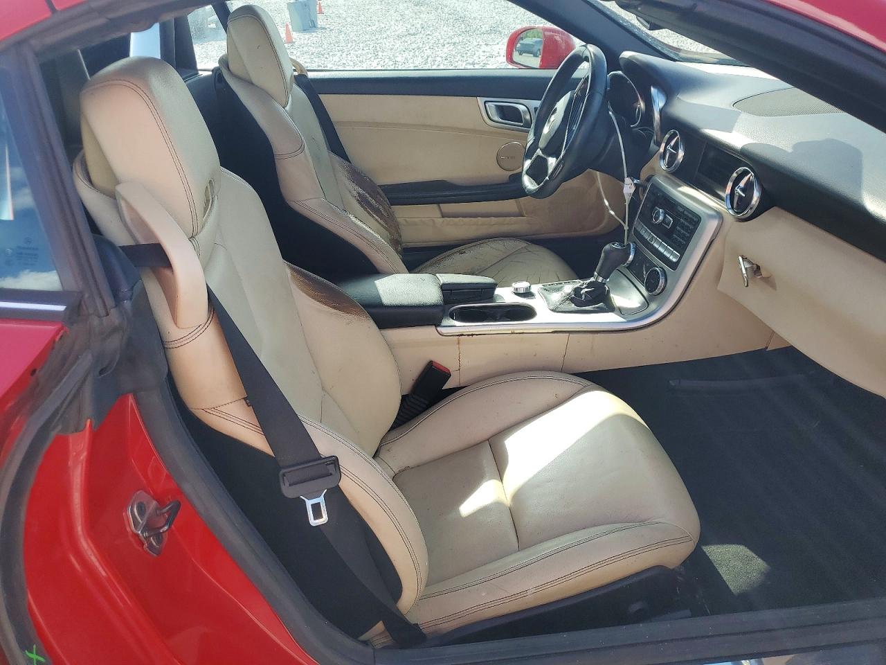 2012 Mercedes-benz Slk 350 Red vin: WDDPK5HA4CF005163