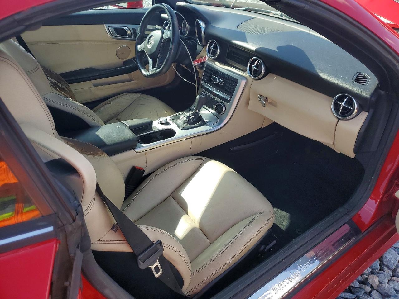 2012 Mercedes-benz Slk 350 Red vin: WDDPK5HA4CF005163