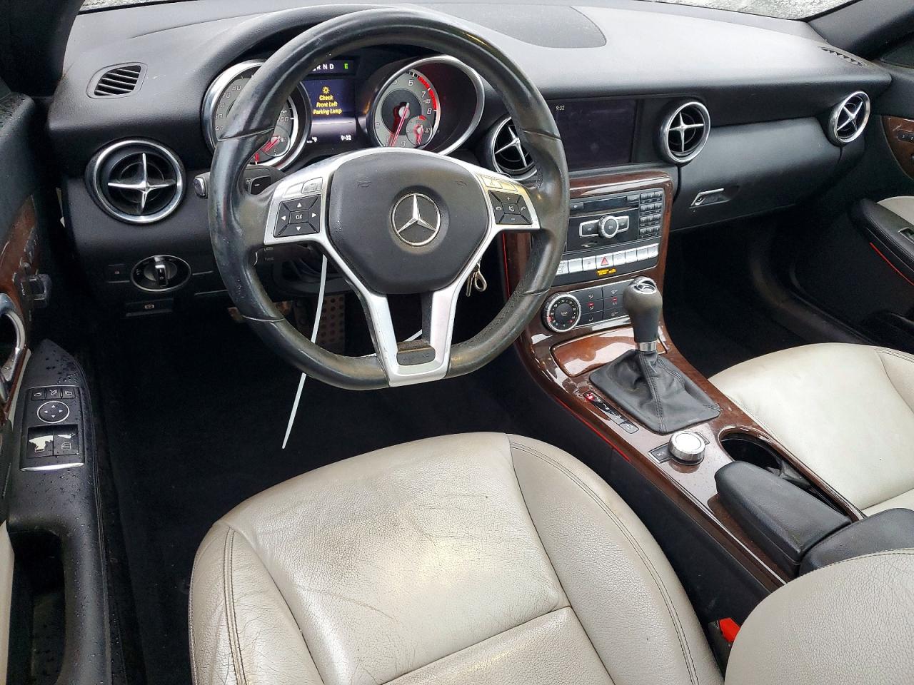 2014 Mercedes-benz Slk 350 Silver vin: WDDPK5HA4EF074891