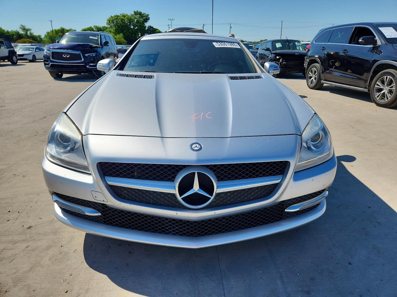2012 Mercedes-benz Slk 350 Silver vin: WDDPK5HA5CF040407