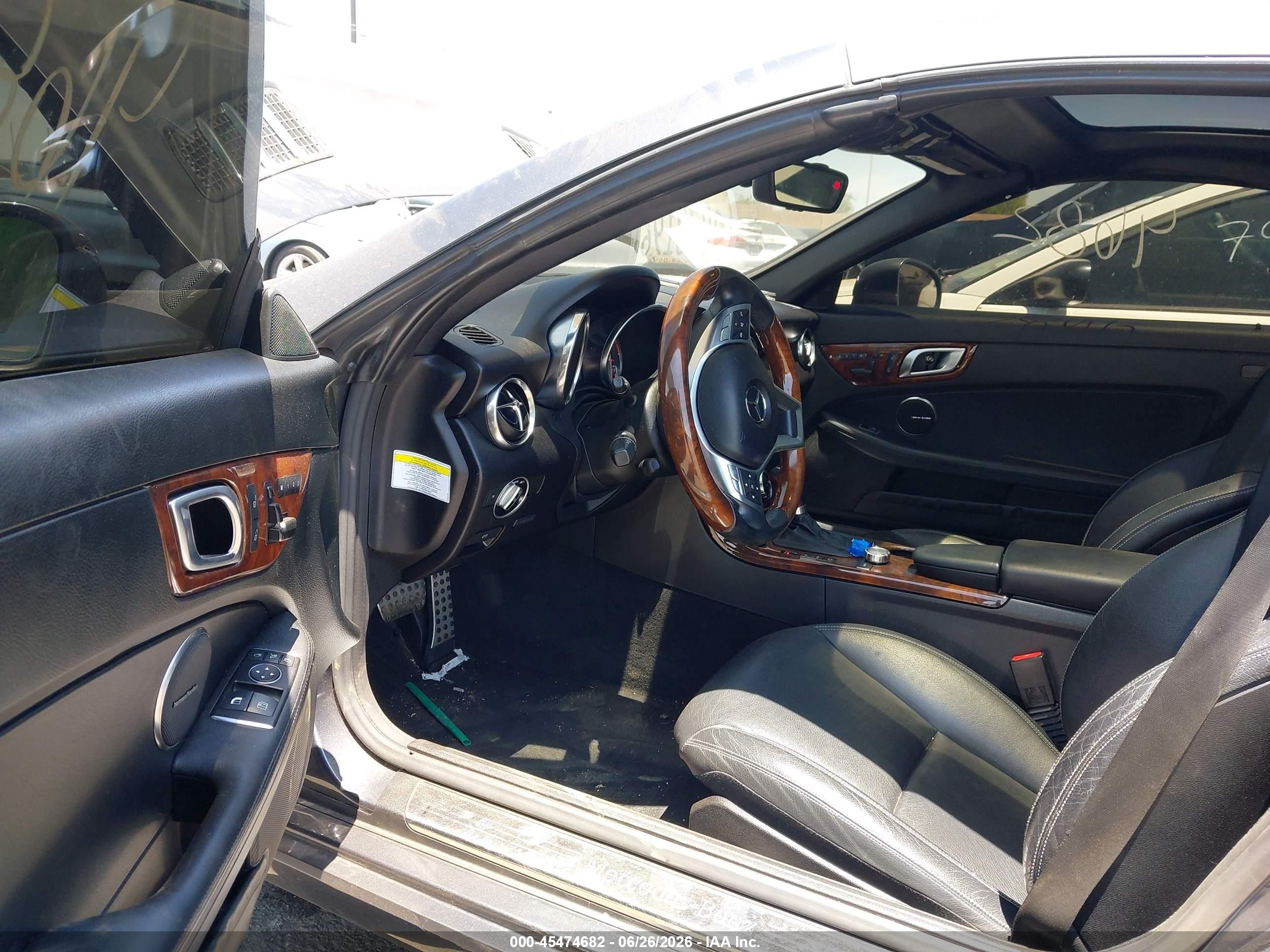 2012 Mercedes-benz Slk 350   Черный vin: WDDPK5HA6CF023079