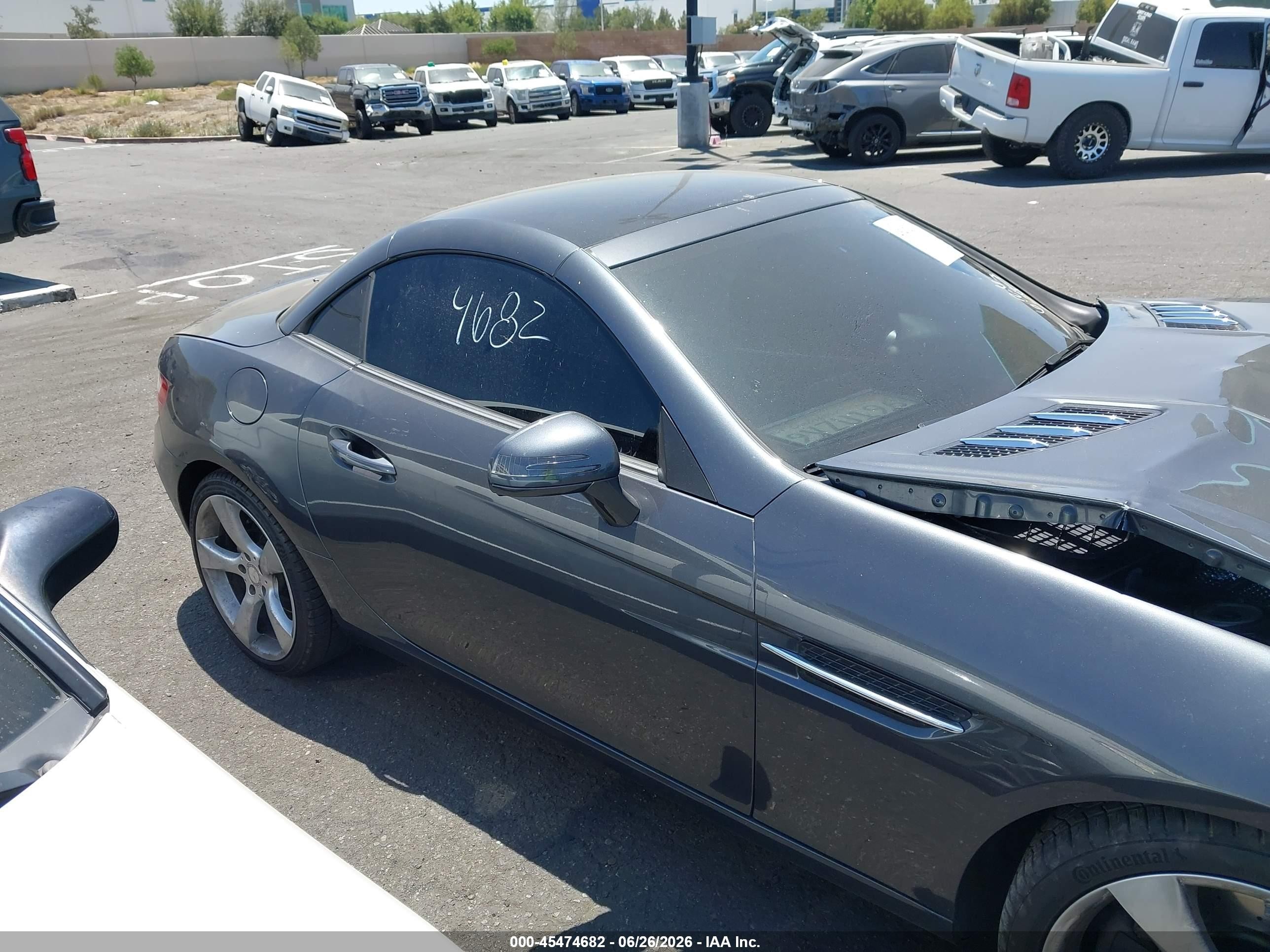 2012 Mercedes-benz Slk 350   Черный vin: WDDPK5HA6CF023079