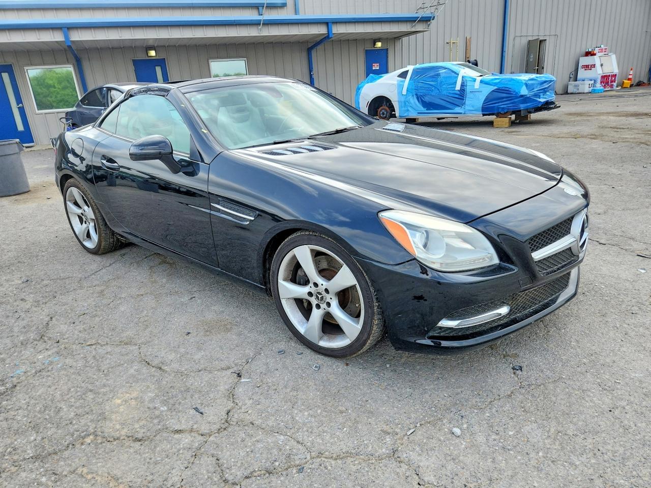 2012 Mercedes-benz Slk 350 Black vin: WDDPK5HA7CF009353